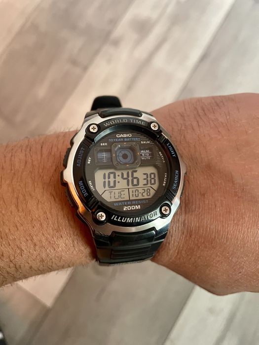 Vând ceas Casio