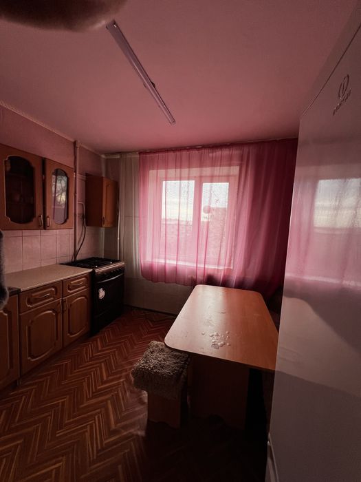 Сдам 2х комнатную квартиру в 4 мкр