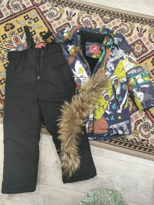 Зимний куртка с полукомбинезоном