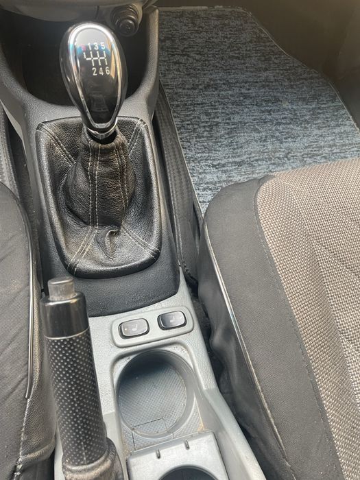 Жентра сотилади