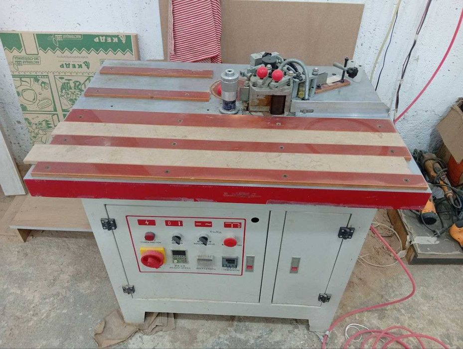 Продается кромочный станок для фигурного кормления  (цена) 600$