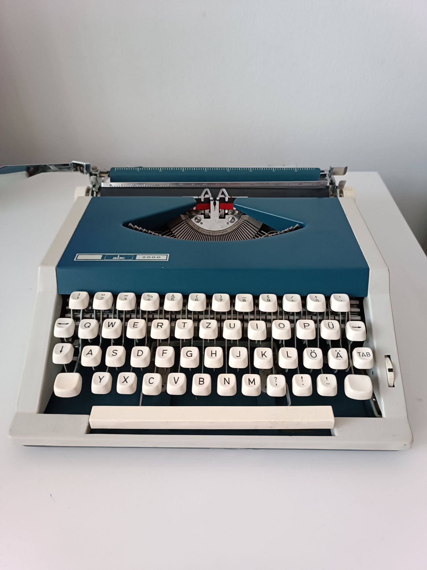 Mașina de scris mecanica ABC