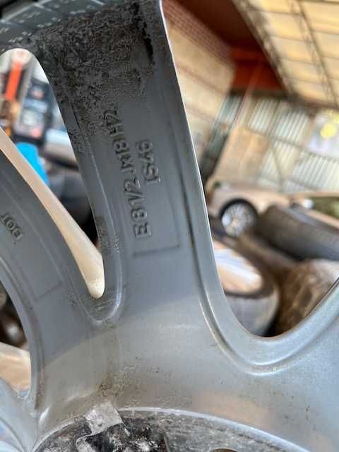 Jante originale BMW R18 cu anvelope de iarna