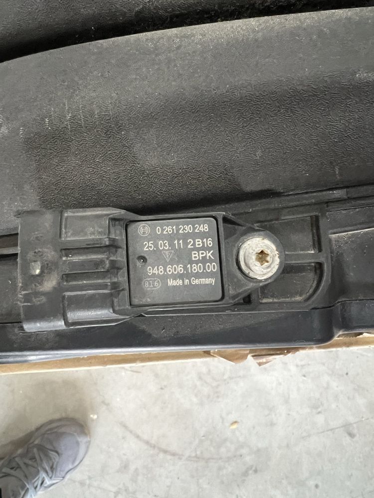 Galerie admisie Porsche 4.8 benzina 94811001641
