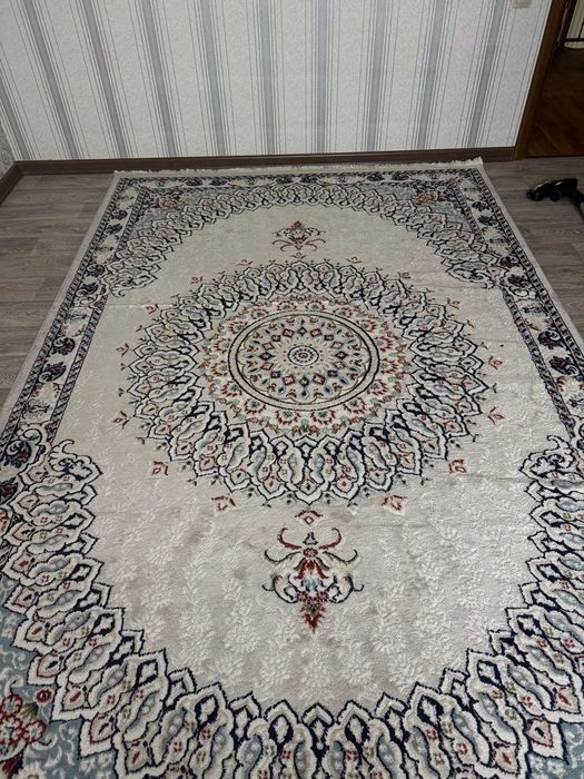 Ковер 7500 тенге