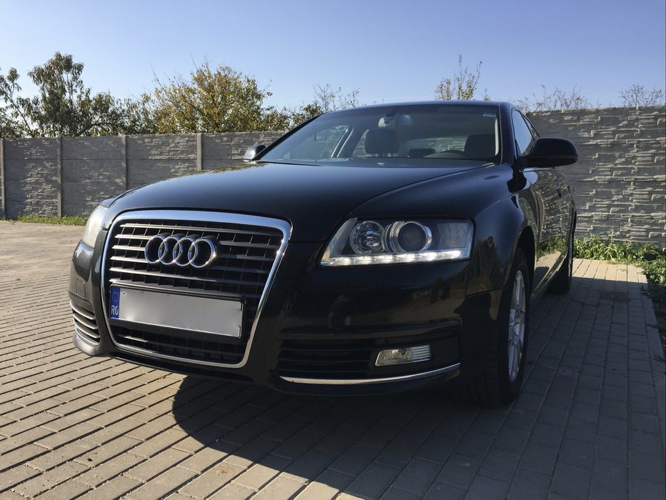 Vand/Schimb Audi A6 cu monovolum