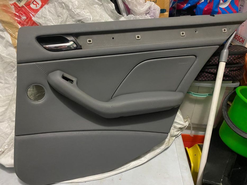 Бмв е46 дверные карты