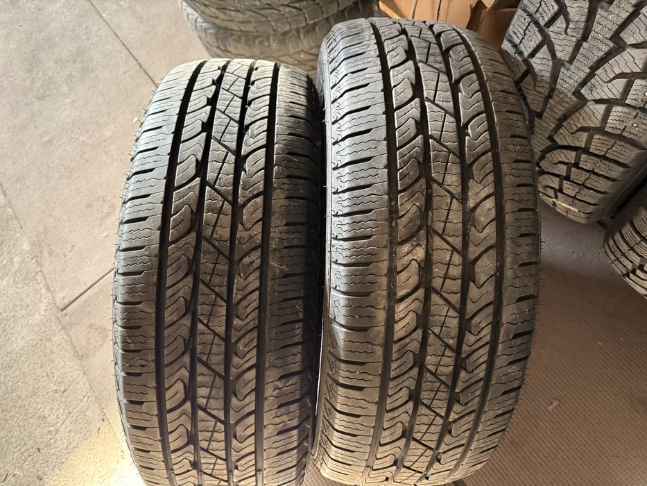 Продам 2 летних шины