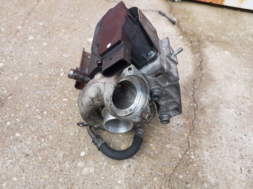 Vand Turbina Bmw e90 163cp