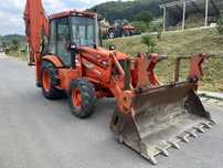 Buldoexcavator Fai 898 Komatsu