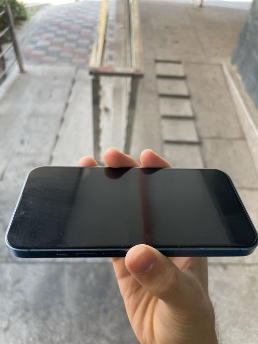 IPHONE 13   128 G