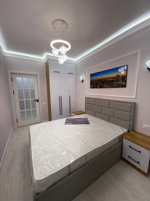 Юнусабад 13 жк Икат 2/4/10 50+7 балкон Евро ремонт