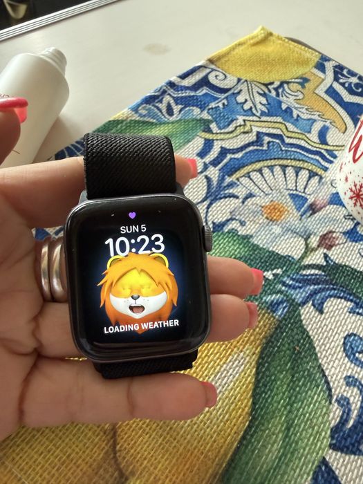 Продавам apple watch 5