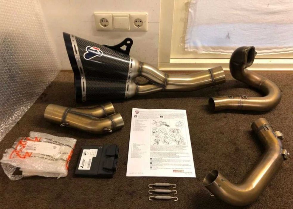 Выхлоп Termignoni для Ducati Diavel