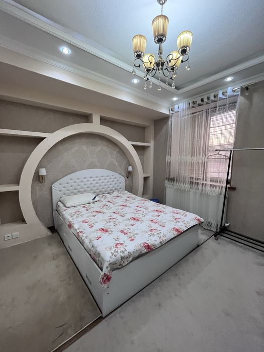 Сдаётся 4 х ком квартира УзгазОил