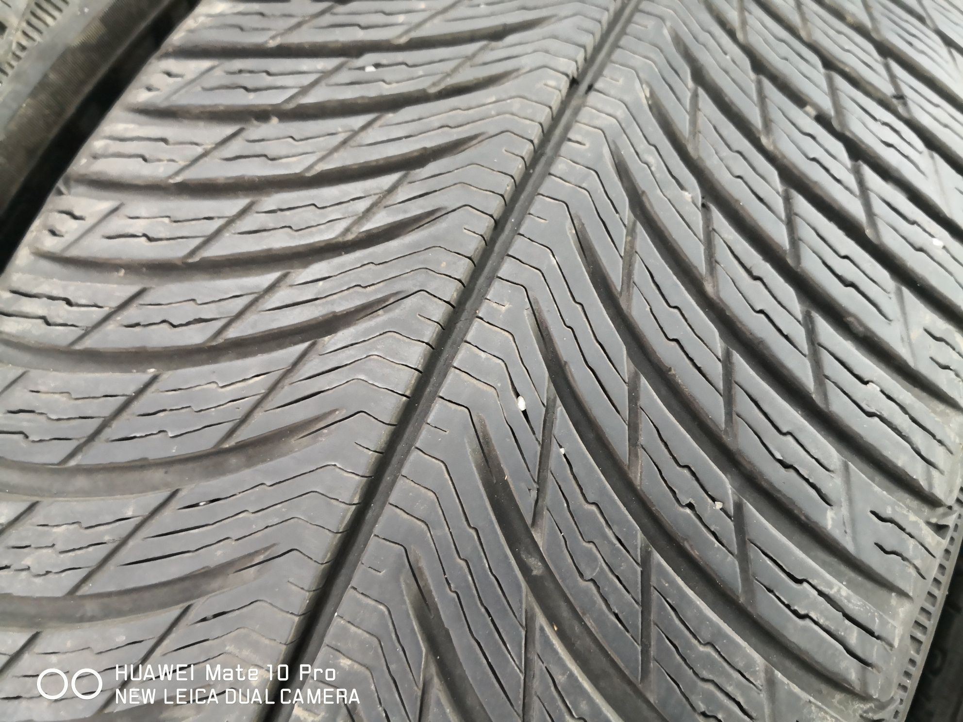 225 50 18 цола гуми Michelin