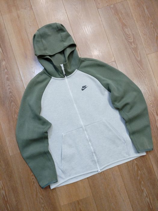 Nike tech fleece горнище мъжка оригинален
