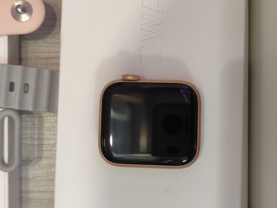 Apple watch S6 99% 40mm КАТО НОВ