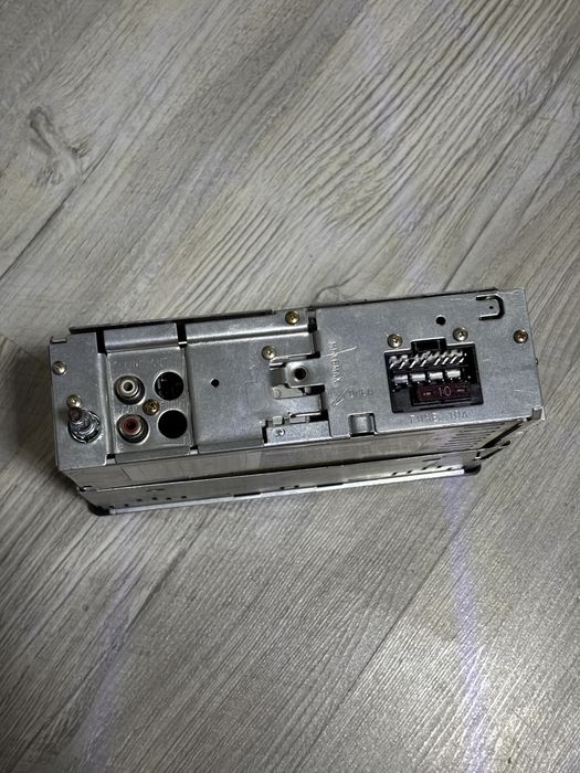 Casetofon auto JVC KD-S611