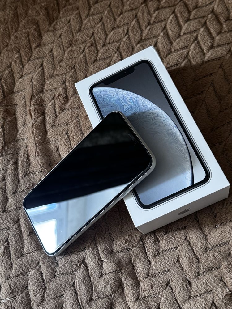 Iphone XR 128gb в отличном состоянии