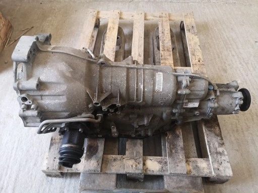 Автоматична скоростна кутия за Audi a6 c6 3.0 tdi