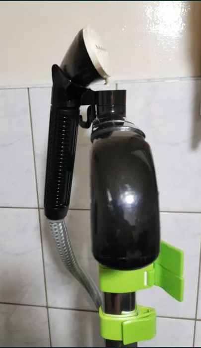 Aparat de călcat cu aburi