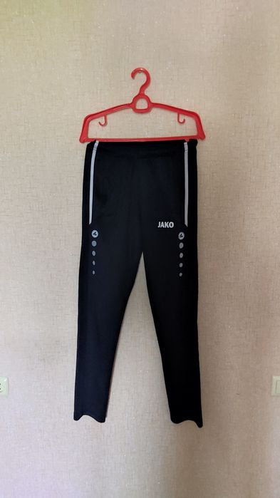 Спортивка Жако, Jako sportivka