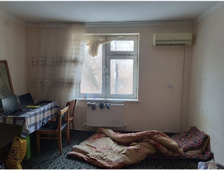 Hokimiyat yaqinida 2 xonali kvartira ijaraga beriladi.