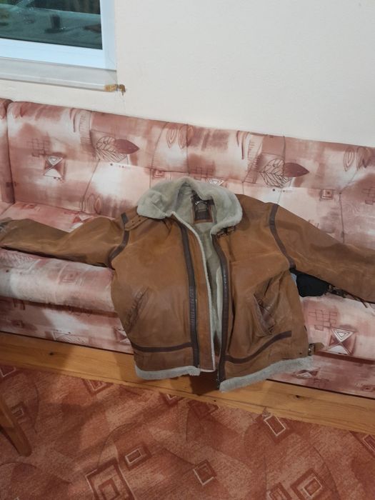 Кожено яке използвано