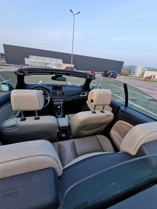 Vând Renault Megane Cabriolet EZ1S06