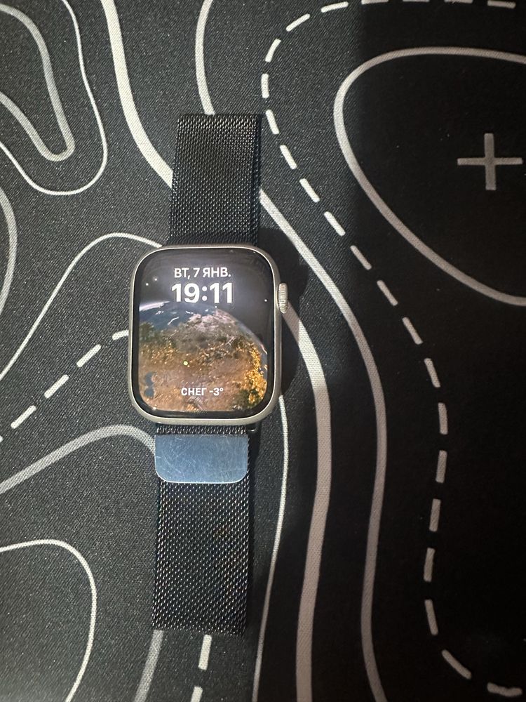 Apple Watch 8, 100%