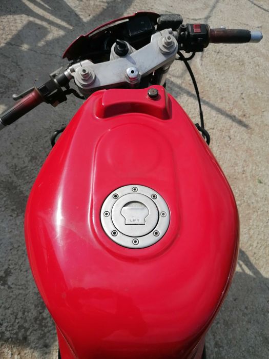 Suzuki gsxr 750 stretfigter