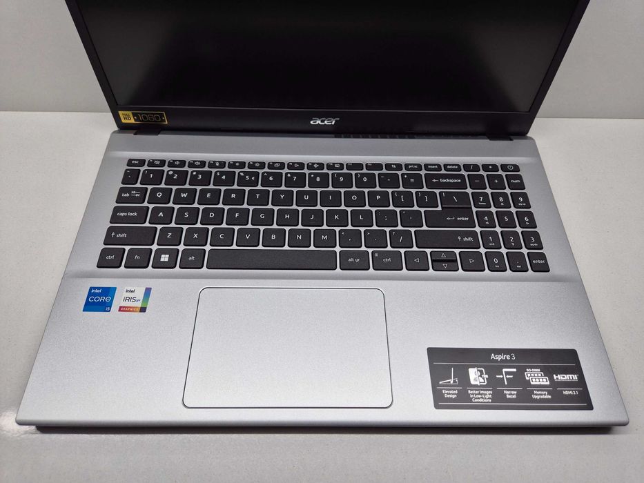 Acer Core i5-1235U 8/512GB M.2 NVMe Ekran 15.6 Yangi Karobkada