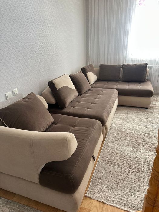 Продам угловой диван, в отличном состоянии