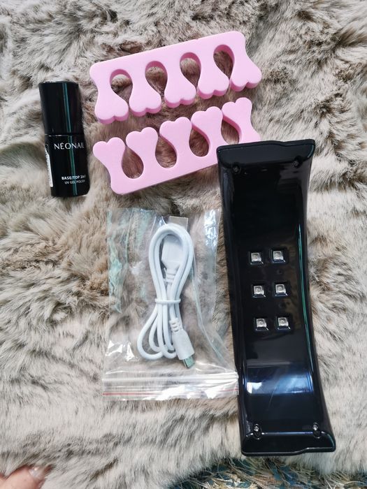 Комплект за нокти neonail и уред за кола маска veet