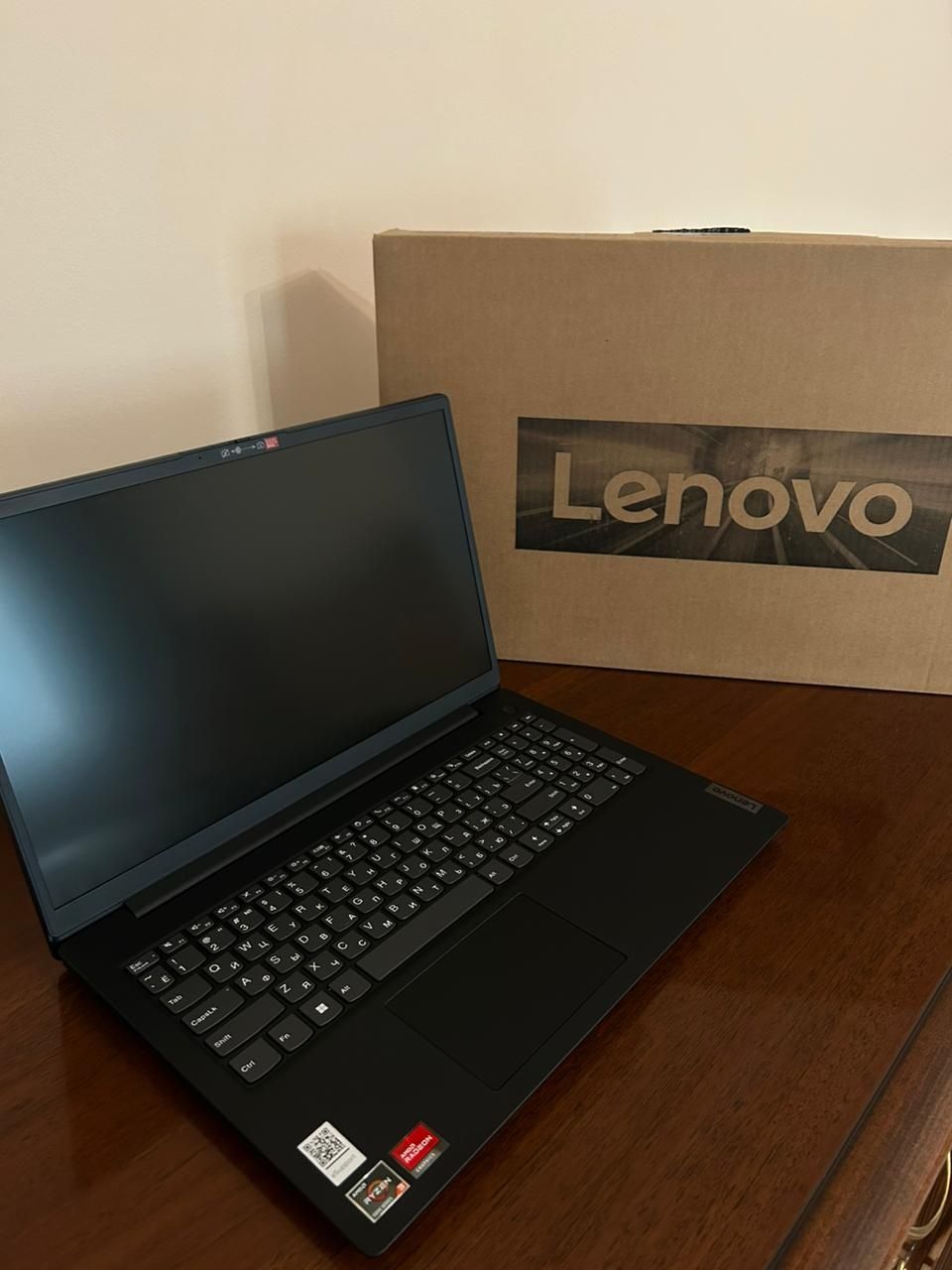 Новый ноутбук Lenovo