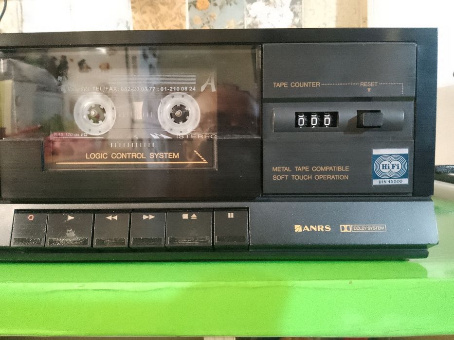 Deck casetofon vintage JVC .