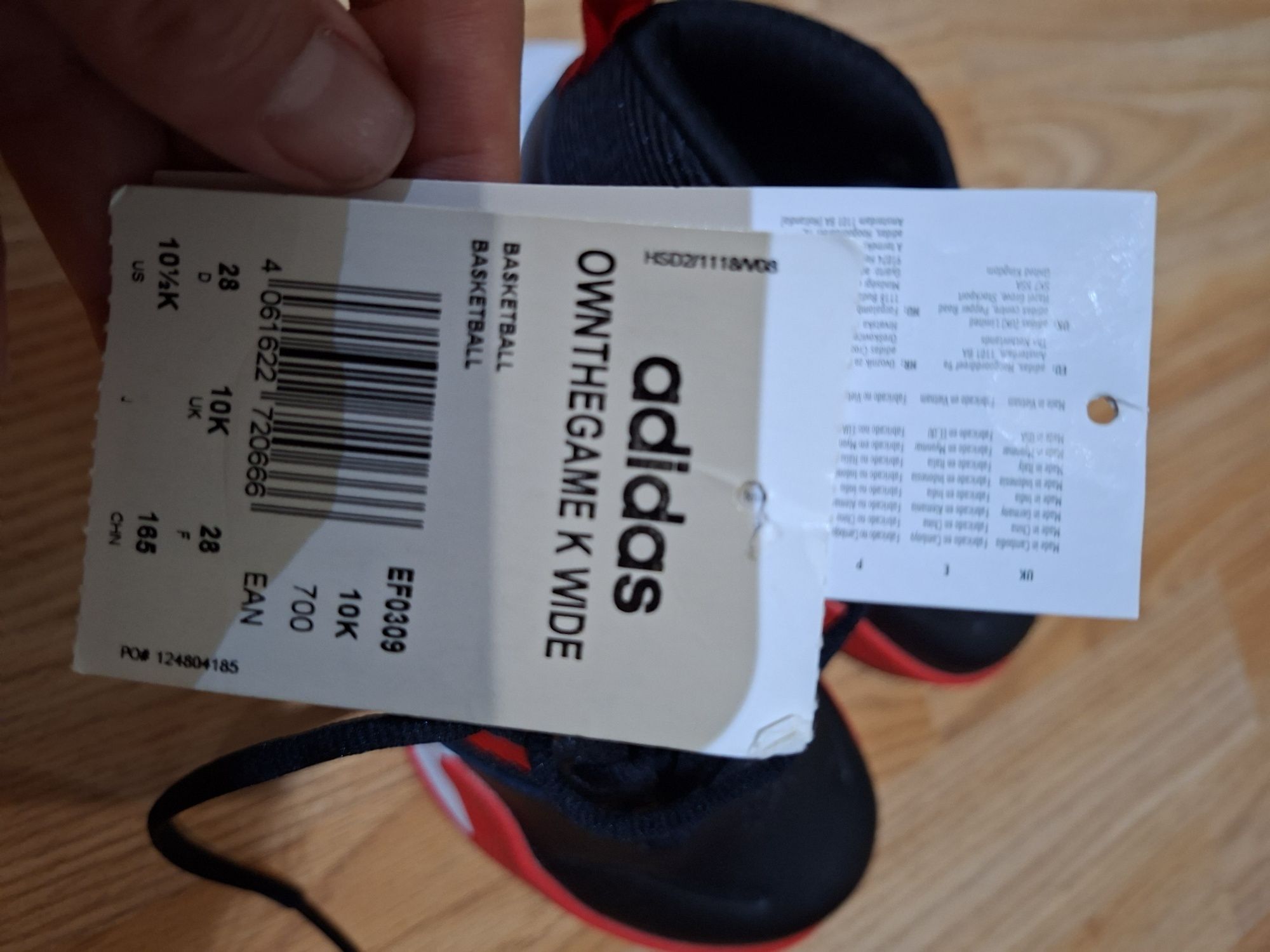 Оригинални маратонки Adidas номер 28