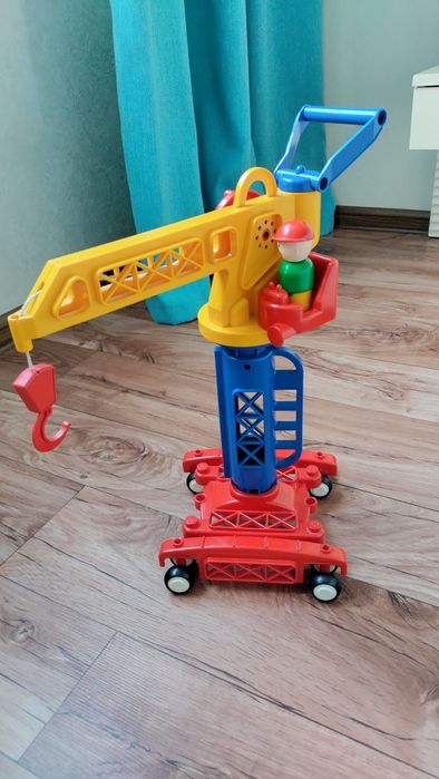 Кран и каток игрушки б/у