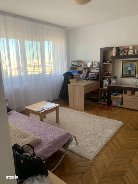Apartament 3 camere, 65 mp, zona Titulescu