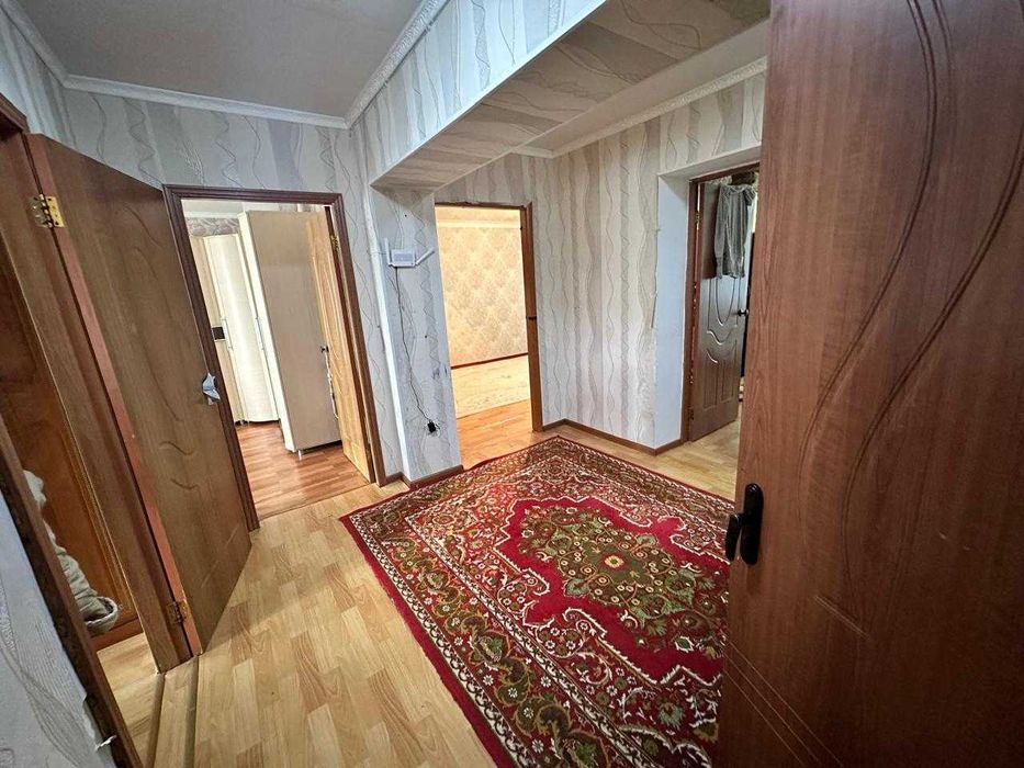 Продается 4 комн квартира в мкр-не Коктем