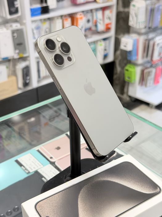 Apple iPhone 15 Pro Max 256GB Natural Titanium