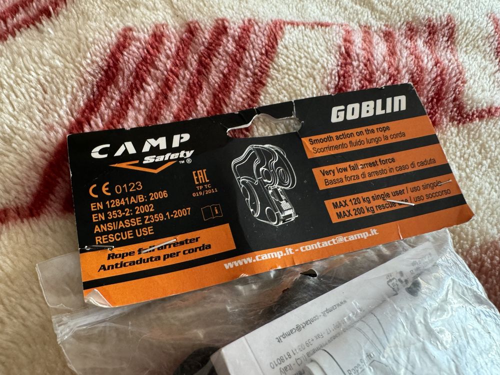 Dispozitiv anticadere Camp Goblin Safety cu carabinier