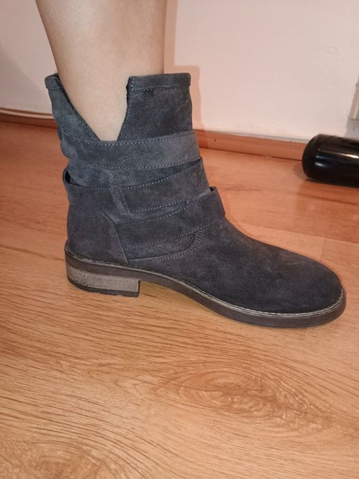 Ghete piele naturala întoarsă,Tamaris..