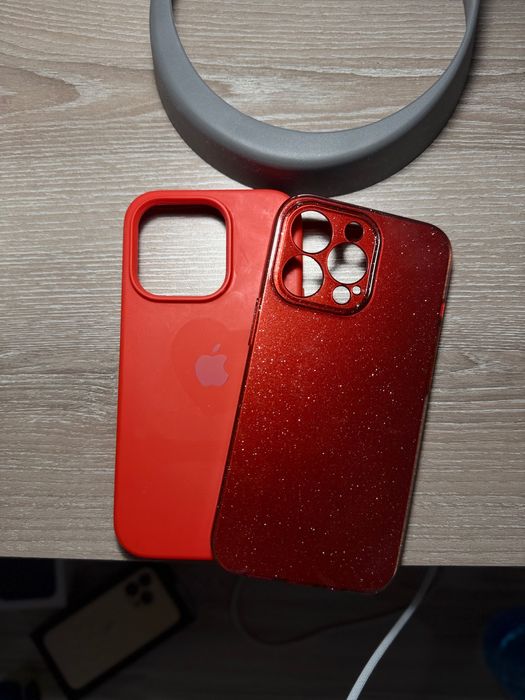 Iphone 13 PRO Gold 256 GB + подарък кейсове