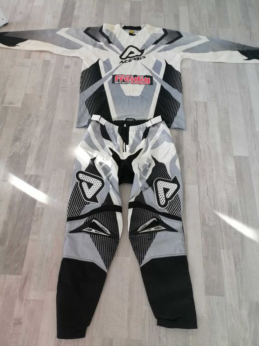 Мото. Крос. Екип