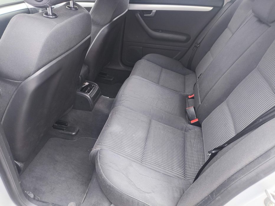 Продавам Audi A4, b7