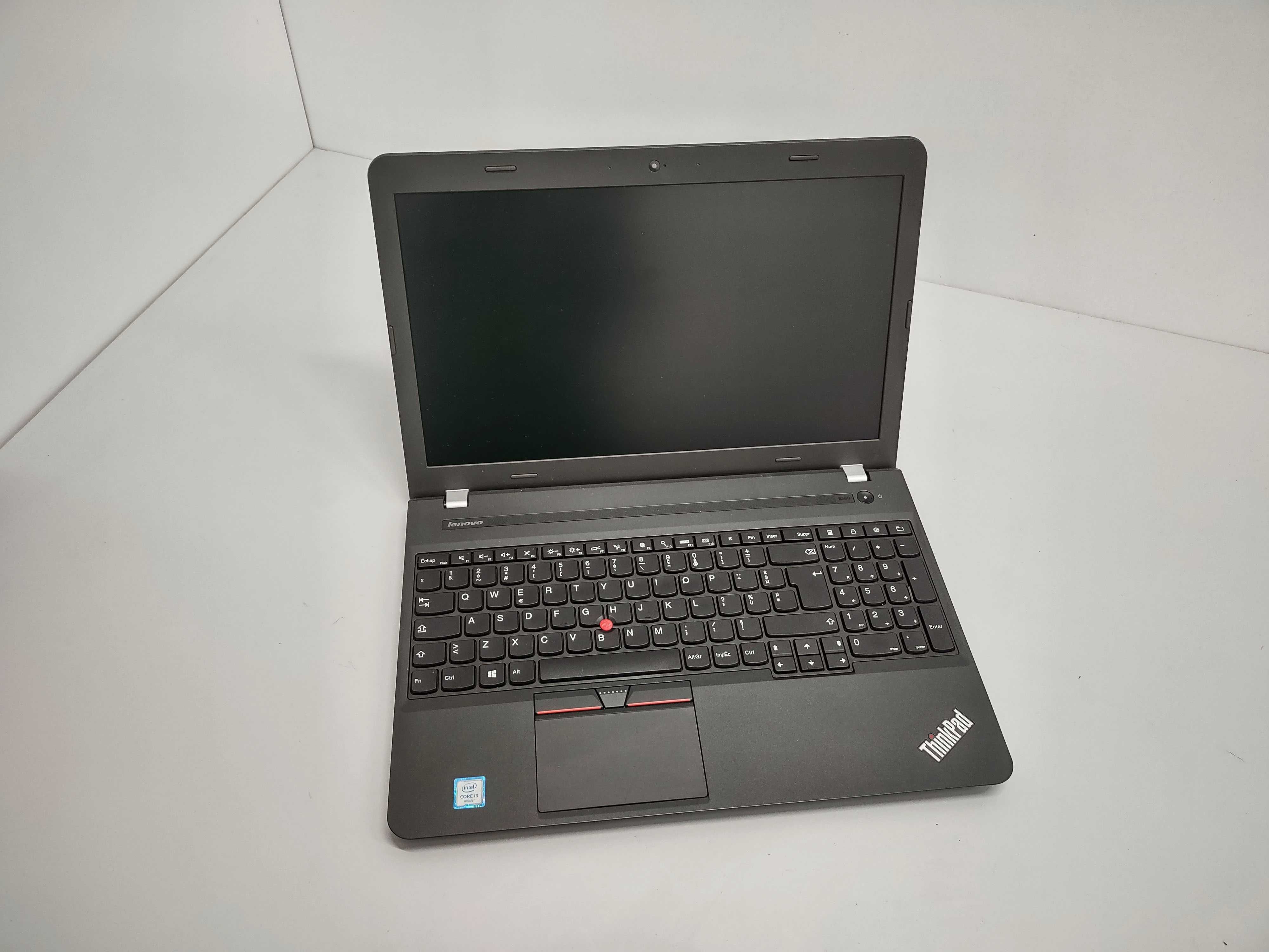 Laptop Lenovo ThinkPad 8 GB RAM procesor intel i3 6100U