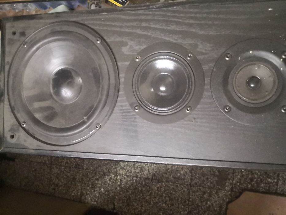 JAMO 5бр домашно кино + Onkyo active 10'sub