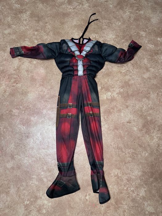 Костюм муравей хагги ваги человек паук жилетка